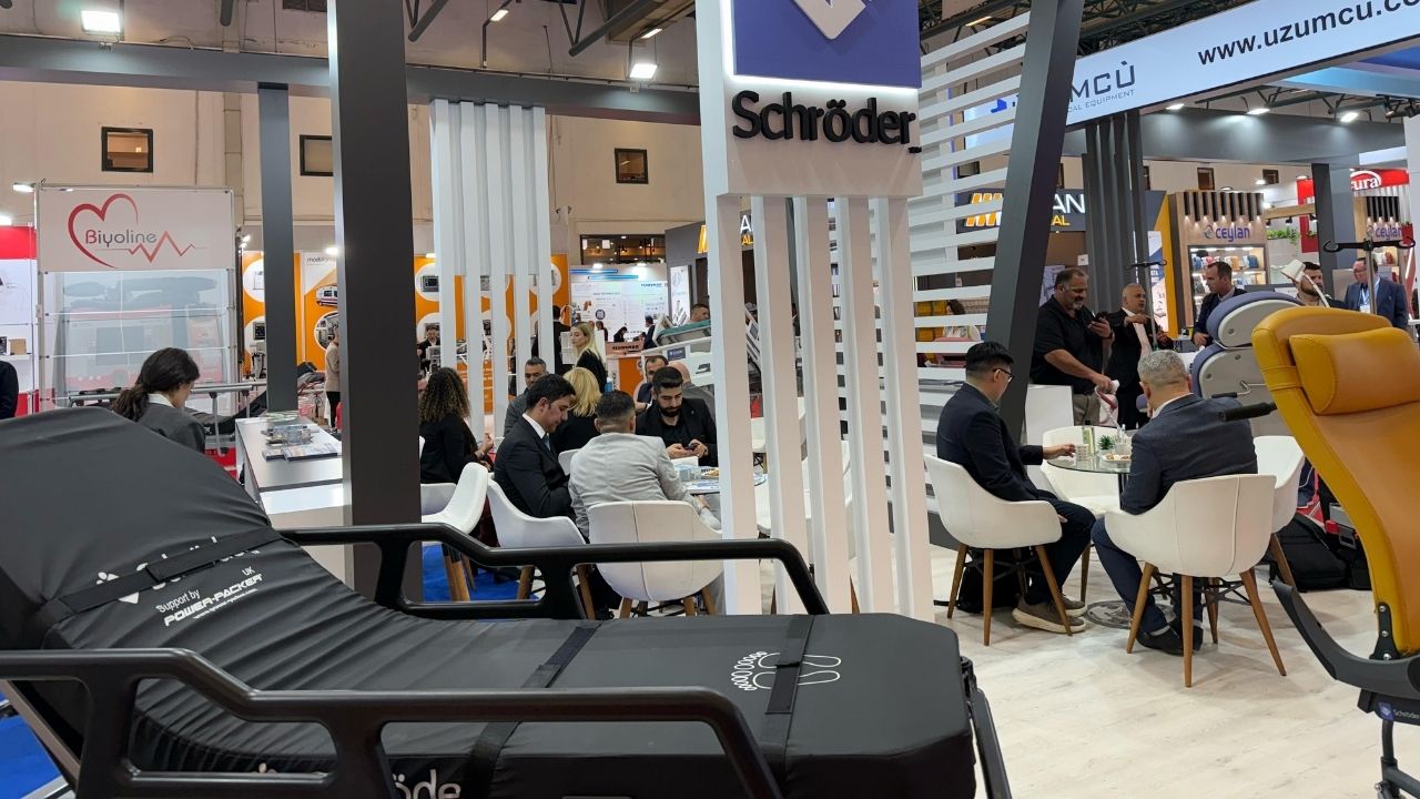 Expomed 2025'te Göz Doldurduk: Hasta Yatağı, Medikal Koltuk ve Araba Grubumuzla Büyük İlgi Gördük